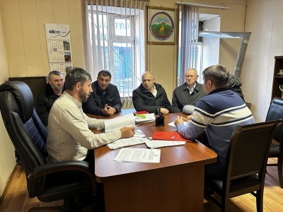 Внеплановое заседание по вопросу происшествия в аэропорту Махачкалы «Уйташ» провели в муниципалитете